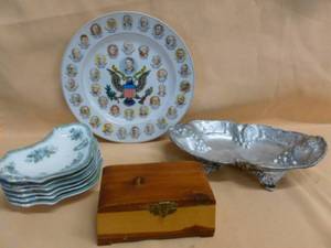 lot 30 image: Vintage Items
