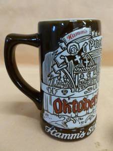 lot 42 image: Vintage Hamms