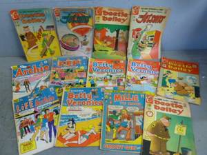 lot 83 image: Vintage Comic Books