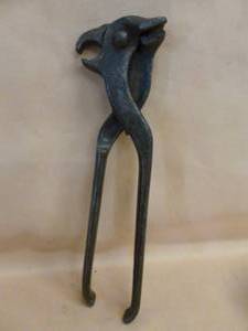 lot 88 image: Antique Tool