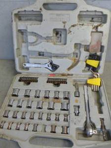 lot 113 image: Socket Set