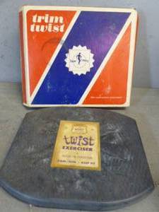 lot 114 image: Vintage Exerciser