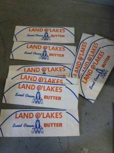 lot 128 image: Vintage Creamery Hats