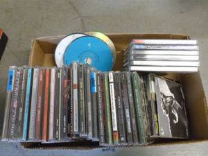 lot 174 image: Music CDs