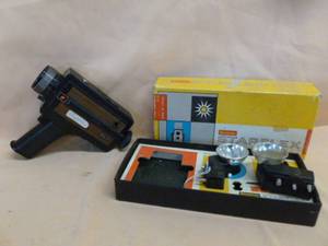 lot 180 image: Vintage Camera