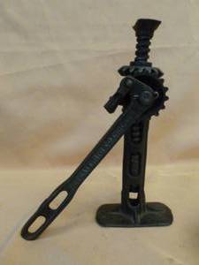 lot 185 image: Antique Model T Jack