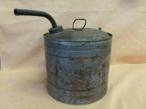 lot 195 image: Vintage Gas Can