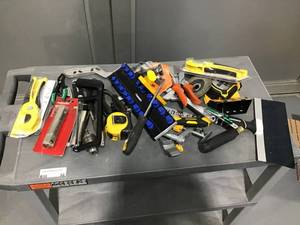 Mixed Lot of Tools Pictures Illustrate Contentens