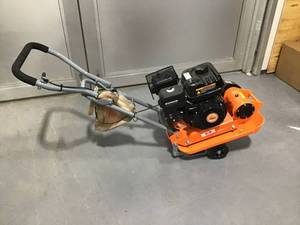 YARDMAX 2500 lb. Compaction Force Plate Compactor 6.5HP196cc