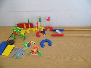 lot 13 image: Kids Golf Set