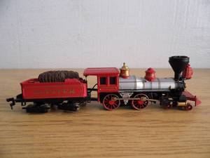 lot 54 image: Jupiter Model Train Entgine & Coal Car