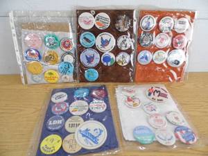 lot 65 image: Collector Buttons