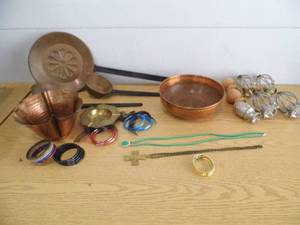 lot 77 image: Dcor - Jewelry