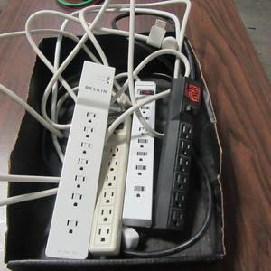 Lot of 4 Power Strips