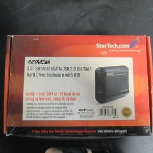 StarTech INFOSAFE 3.5 Enternal eSATAUSB 2.0 IDESATA Hard Drive Enclusre with OSB