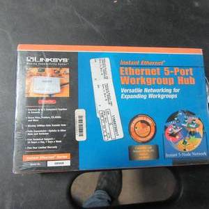 New Linksys Ethernet 5-Port Workgroup hub