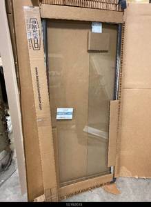 lot 6 image: Basco Deluxe Framed Shower Door & Panel