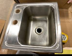 lot 14 image: Elkay Stainless Steel Sink