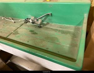 lot 72 image: Vintage Photo Developing Table