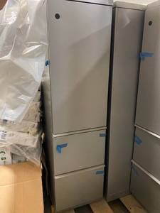 lot 54 image: Locking Storage Locker