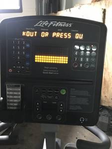 Life Fitness Integrity commercial Recumbent Bike