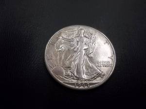 1944 D Walker Half Dollar