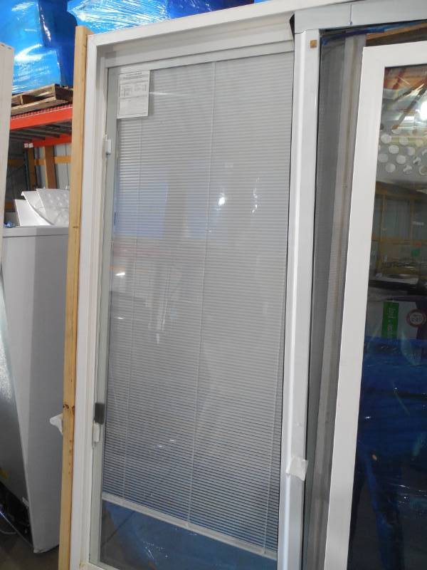 lot 20 image: 70 x 80 R.O Patio Door (Parts) White Vinyl