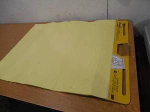 lot 99 image: Post-it 25 x 30 Lined Yellow Self-Stick Easel Pad