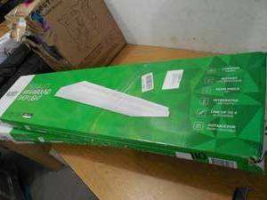 lot 110 image: LED Shop Light, Flat, Clear