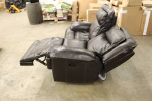 lot F11 image: LEATHER RECLINING LOVE SEAT