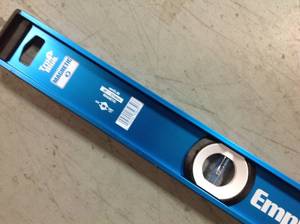 Empire True Blue 48 in. Magnetic I-Beam Level in good condition