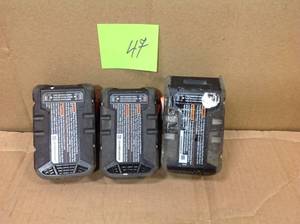 Ridgid Genuine OEM R840087 18V Hyper Lithium-Ion 4AH Single Battery (3) in good condition
