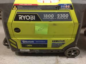 Ryobi Bluetooth 2,300 Starting Watt Super Quiet Gasoline Powered Digital Inverter Generatorin good condition