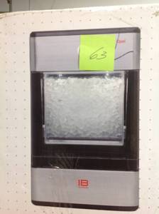 FirstBuild Opal 24 lb. Freestanding Nugget Ice Maker in Stainless Steel in good condition