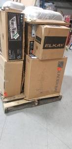 Pallet of custumer retuns of Sinks  diferents sizes