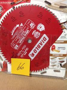 lot 66 image: Diablo 10 in. x 80-Teeth Ultra Finish Saw Blade in very good condition