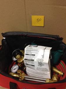 lot 80 image: Lincoln Electric Cut Welder Kit with Torch, Oxygen and Acetylene Regulators, 316 in. x 12 ft. Hose, for Cutting Welding and Brazing in very good condition