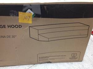 lot 107 image: Broan 42000 Series 30 in. Under Cabinet Range Hood with Light and Damper in White not used