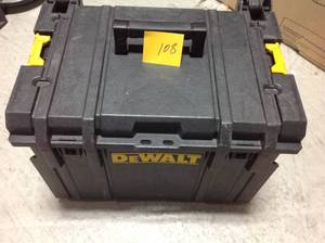 lot 108 image: ToughSystem DS450 22 in. 17 Gal. Mobile Tool Box SEE PHOTO DAMAGE