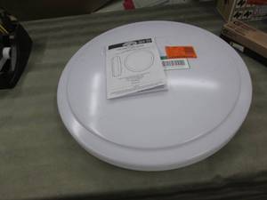 Hampton Bay 20 inch LED Round Light...