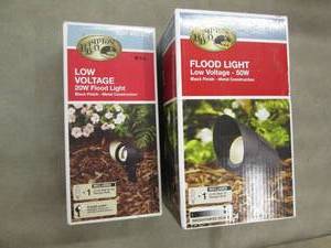 2 Hampton Bay Low Voltage Flood Lig...