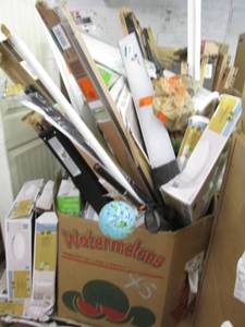Pallet of Lighting Products Damage...