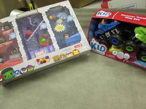 Monster Truck Play Set, Marvel Coll...
