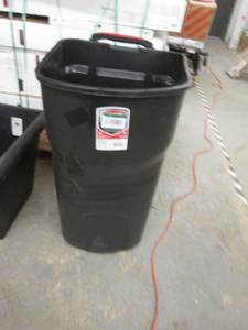 Rubbermaid Roughneck 45 Gal. Black ...