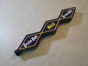 lot 45 image: Grain Belt Blu Beer Tap Handle 12 ...