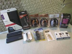 lot 101 image: Lot of Misc  RM1...