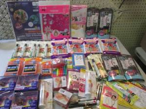 lot 105 image: Large Lot of Misc See Photos  D-3T...
