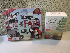 lot 121 image: Life on the Farm Board Game New Uno...