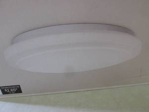 lot 206 image: 16 White Round LED Flush Mount Cei...