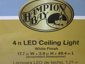 lot 239 image: Traditional Rectangle Smooth Lens L...